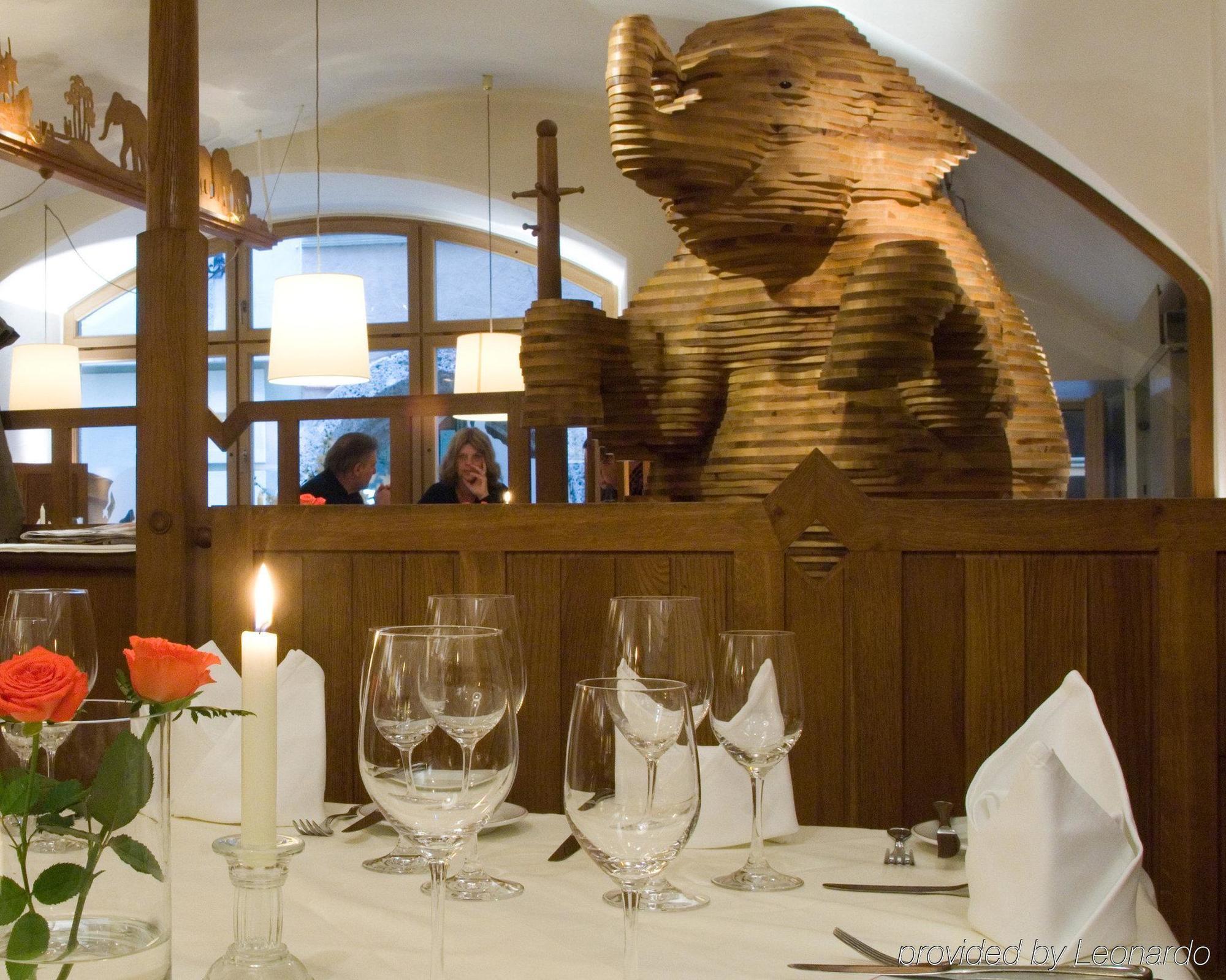 Hotel Elefant Salzburg Restaurant foto