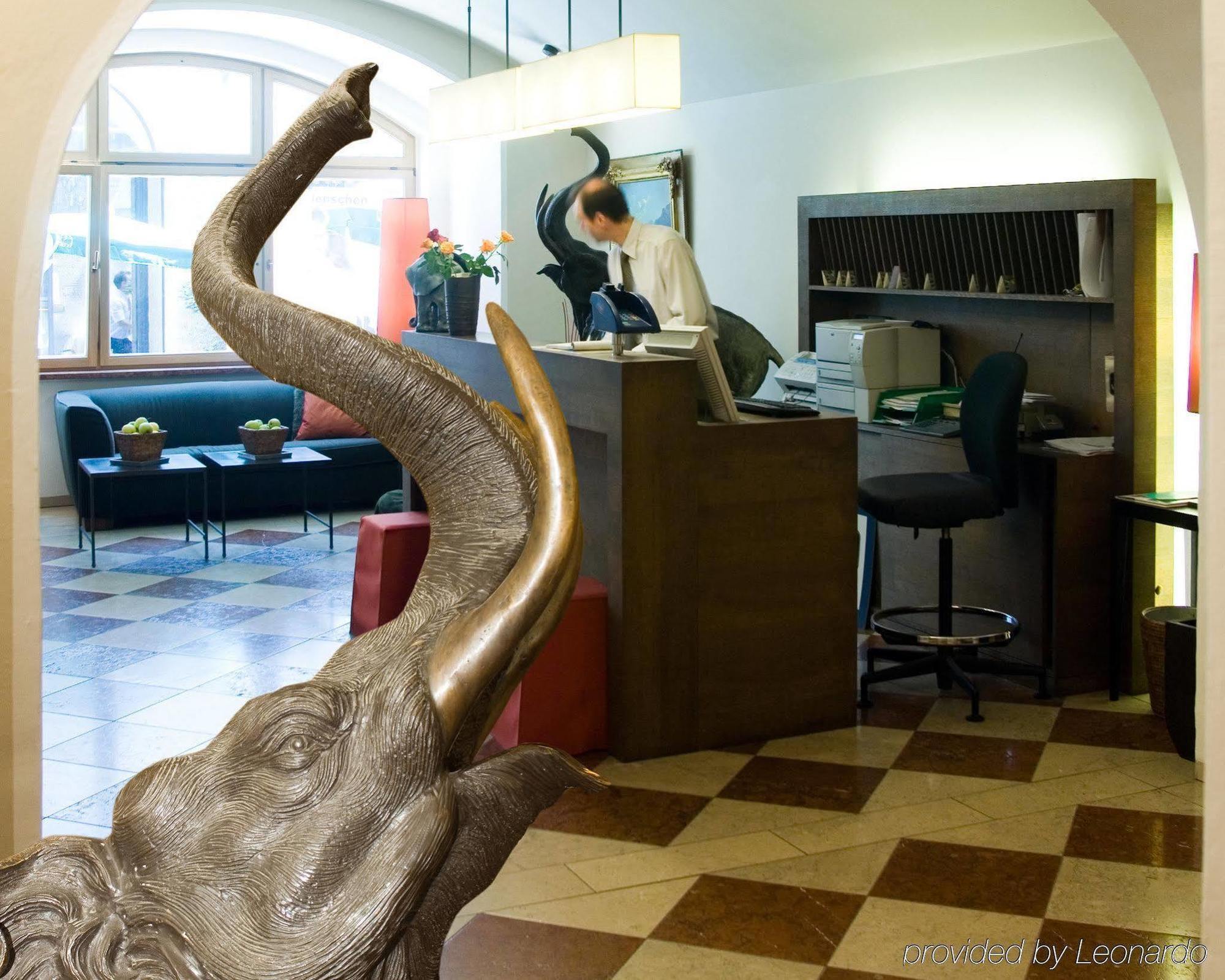Hotel Elefant Salzburg Interior foto